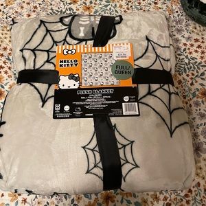 hello kitty halloween blanket